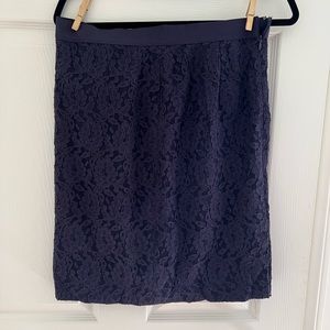 Ann Taylor navy blue lace skirt